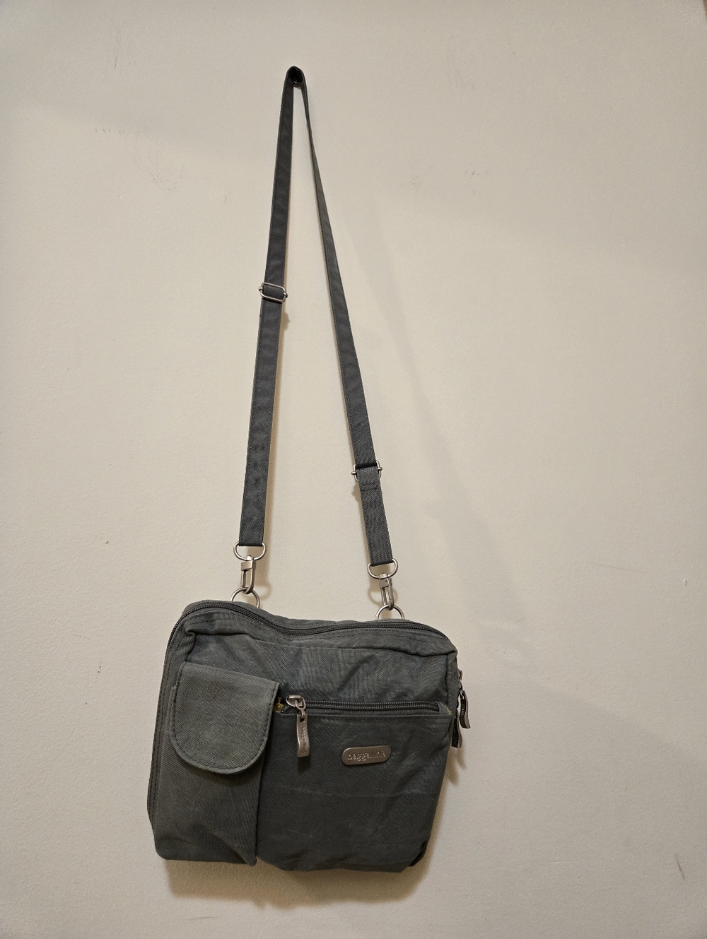 Bagallini Grey Sling Crossbody Purse with Yellow Liner and Zippers